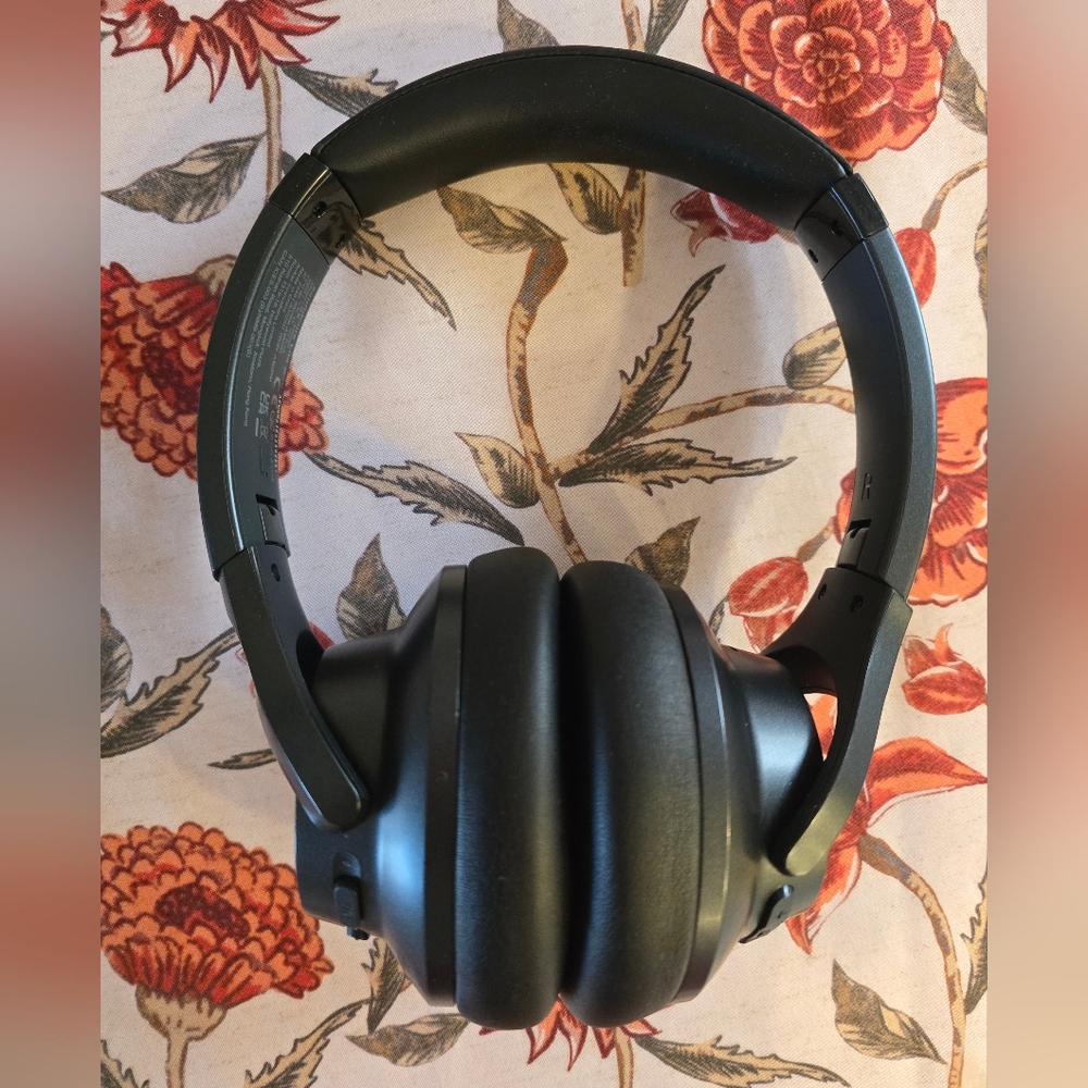 Sound core Life Q20 Wireless Over-Ear Headphones - Black